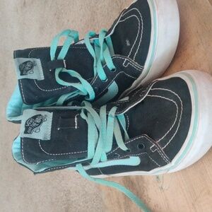 Vans aqua